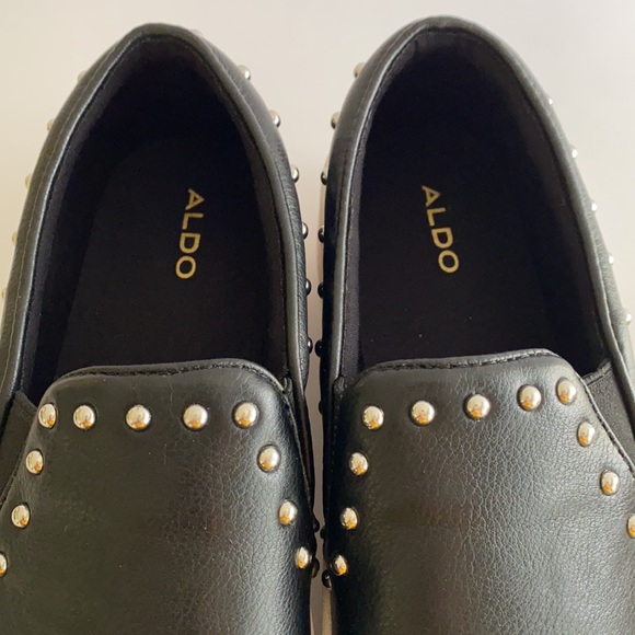 Black slip-ons with studs - Picture 4 of 9